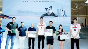 昊铂HT 2024款闪耀成都车展 开启电动出行新纪元